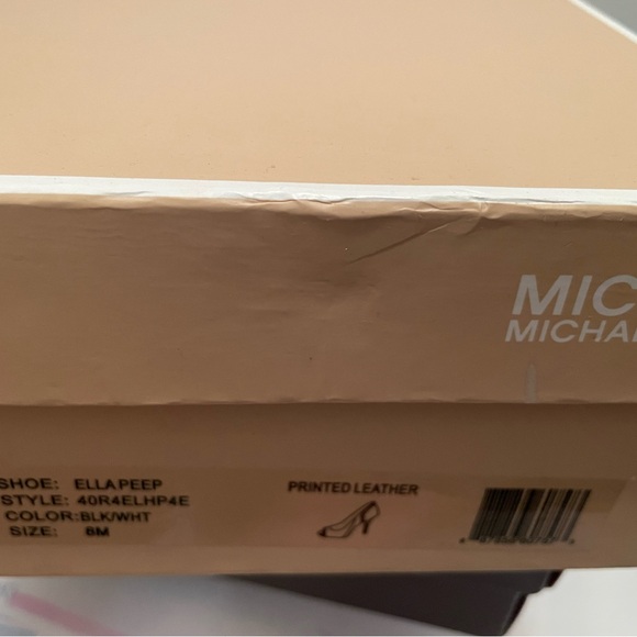 Michael Kors pumps almost like new👠👠 - Picture 11 of 11